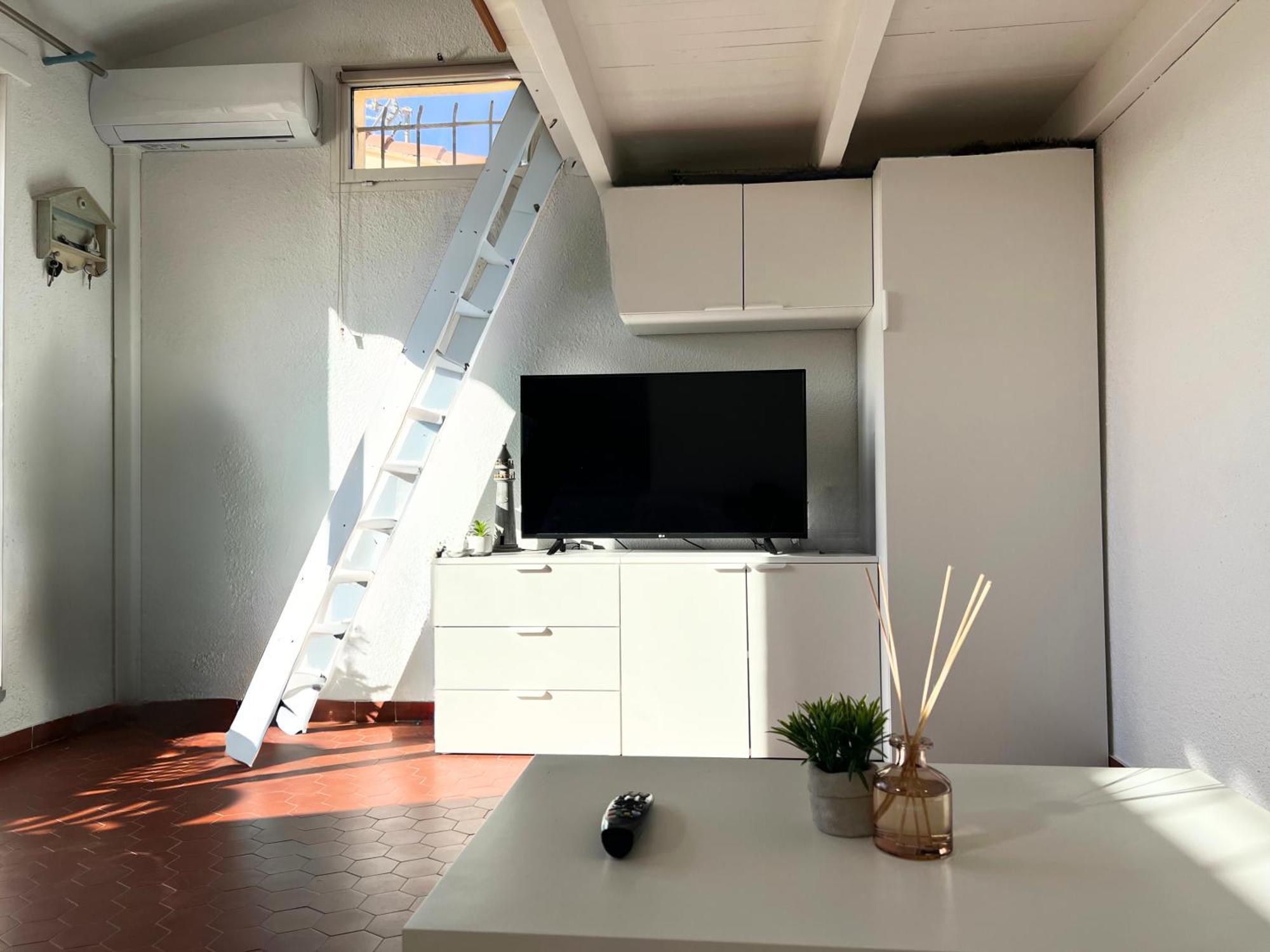 Appartement A 100M De La Plage - Terrasse & Parking Prive Ле Баркарес Экстерьер фото